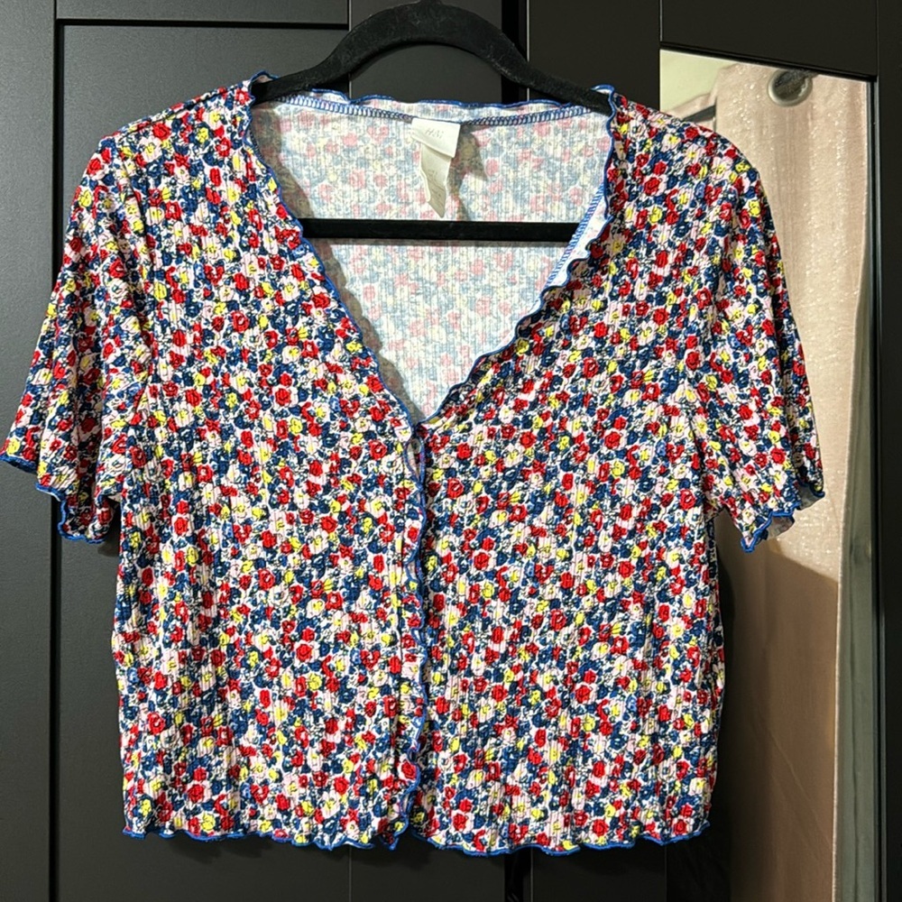 H&M floral top